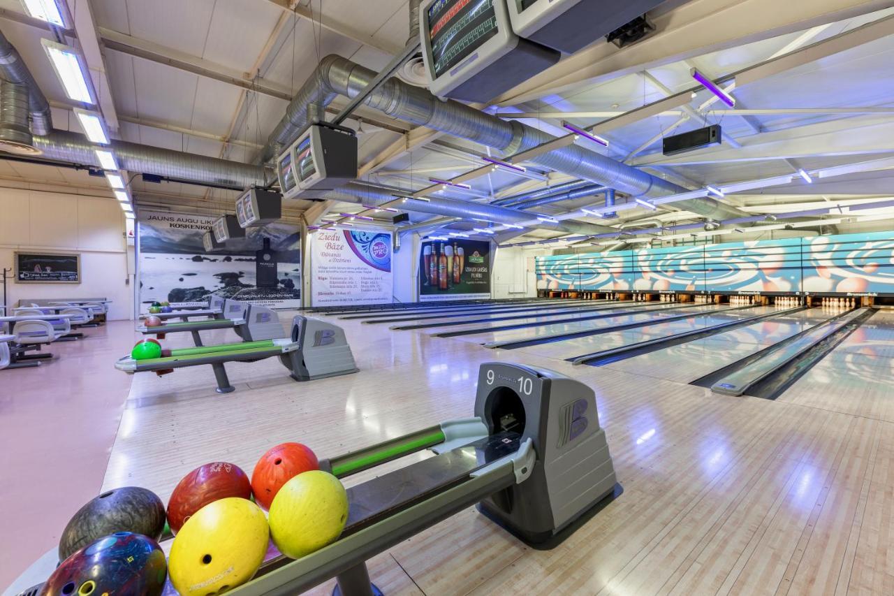 Spare Hotel And Bowling 里加 外观 照片